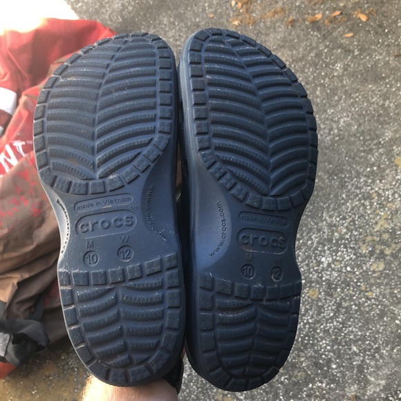 Crocs - Picture 2 of 2